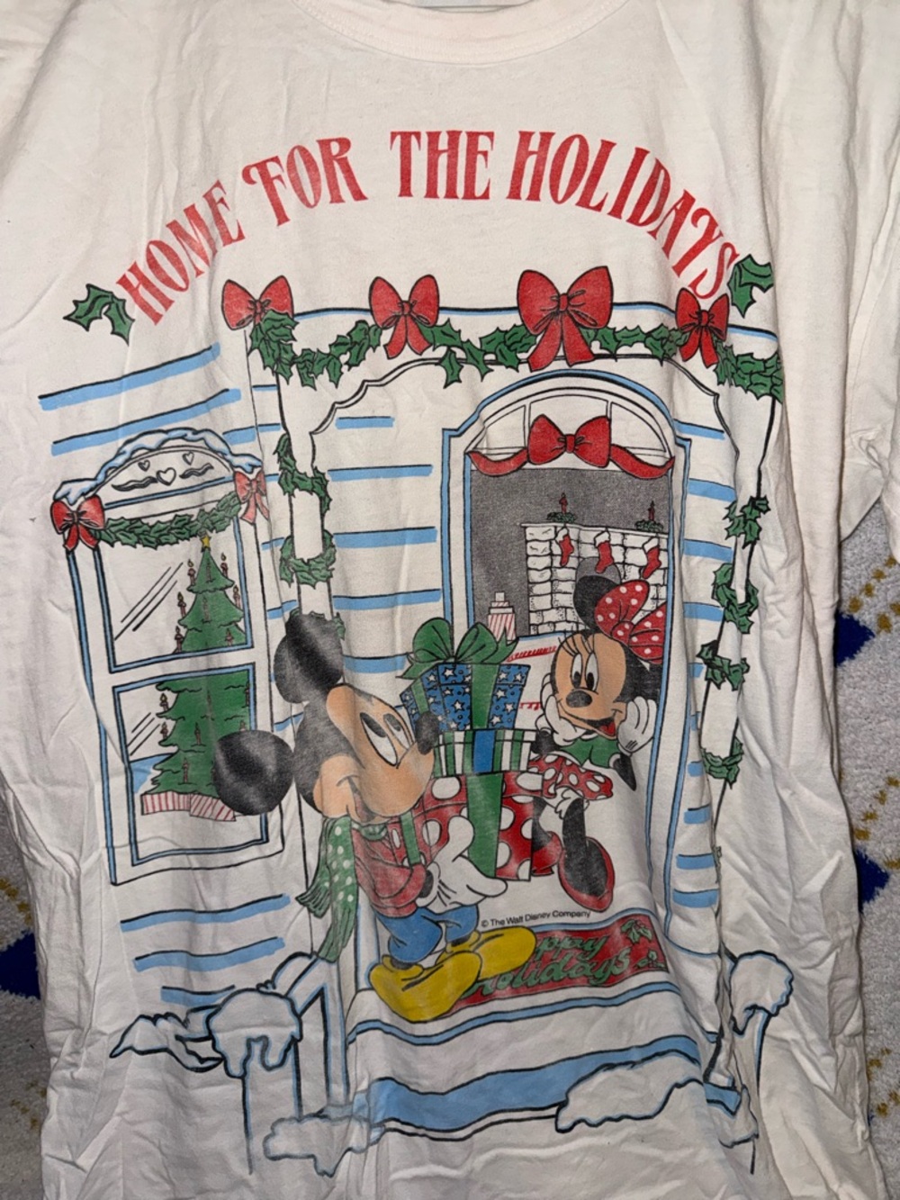 Vintage sleep shirt Disney Holidays Mickey & Minnie Holiday White/Red/Green